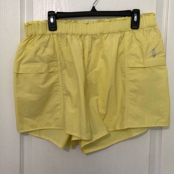 Free‎ People Movement Running Shorts Yellow Size Large NWT High Waist Activewear - Picture 1 of 7